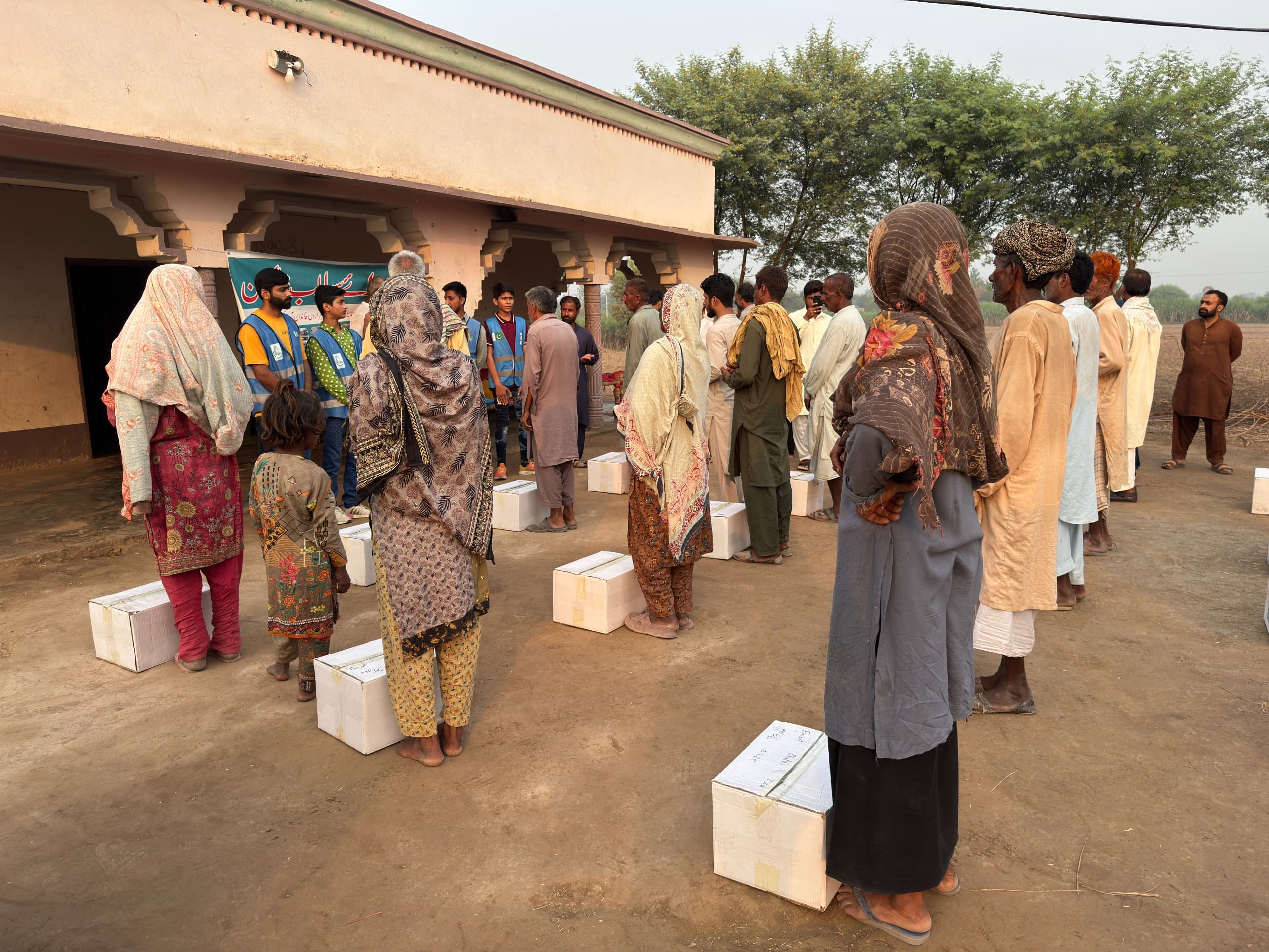 Medical assistance and free medicines provided to waterborne disease-affected families